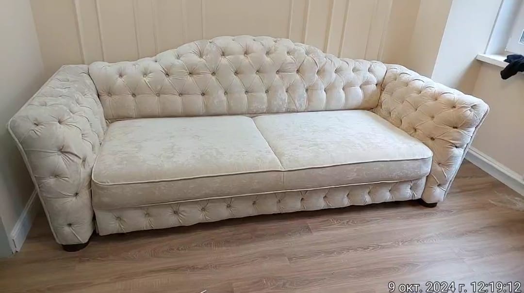 Обивка дивана. Приладожский