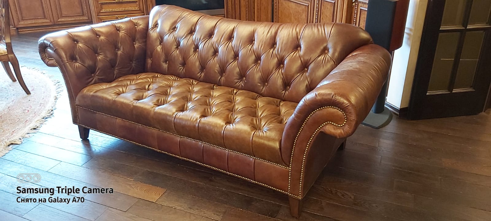 Перетяжка дивана. Приладожский